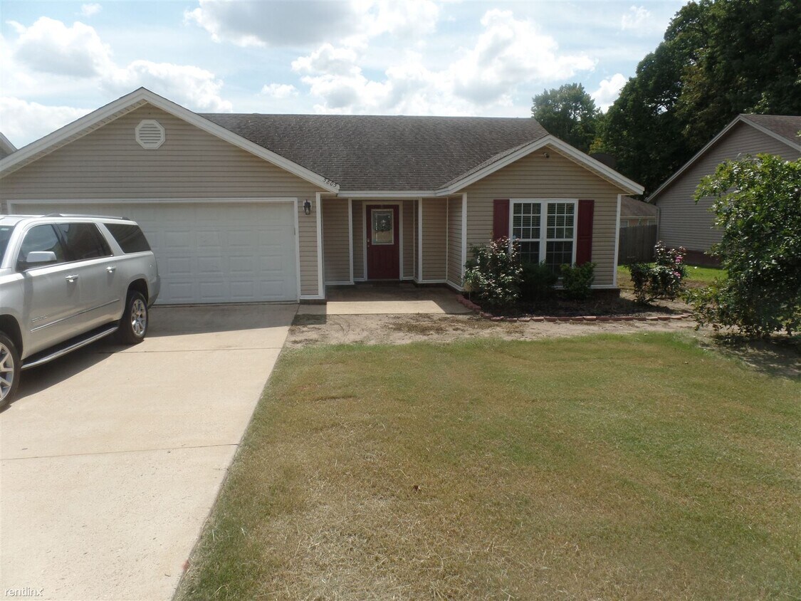 3 br, 2 bath House 5805 Newcastle Dr House Rental in Jonesboro, AR