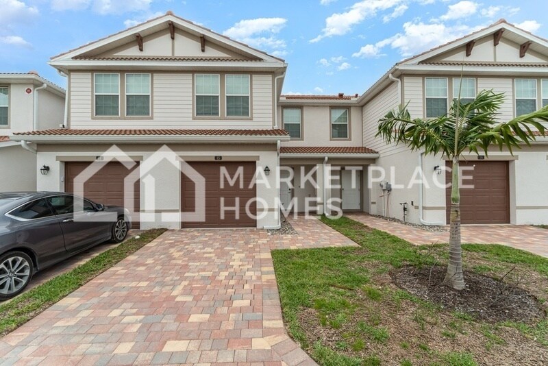 Foto principal - 7169 Greenwood Park Cir