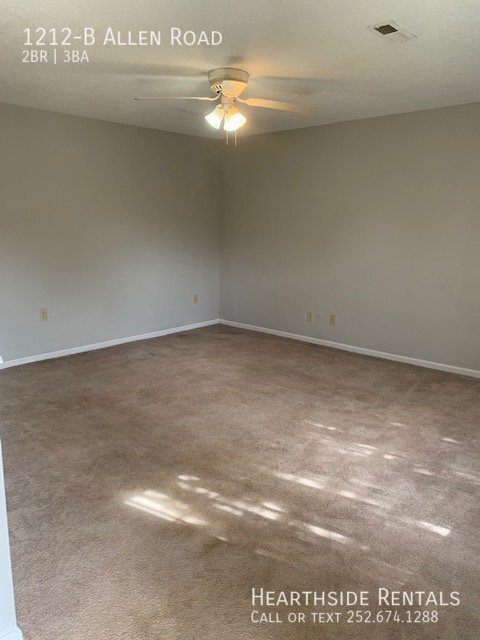 Foto del edificio - 2 Bed 2.5 Bath Townhome in Allenton Estates.