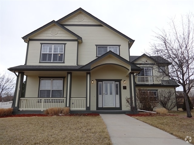 Building Photo - 439 Longspur Dr