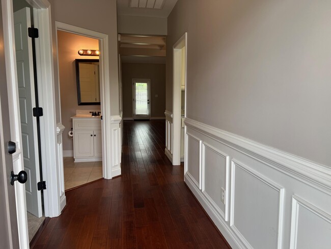 Building Photo - 3391 Greymoor Cir