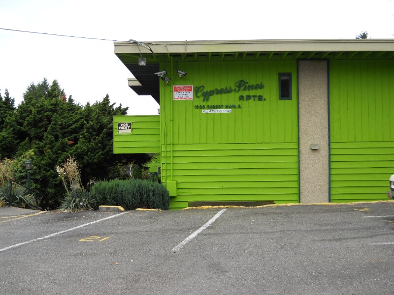 Primary Photo - 1033 Sunset Blvd NE