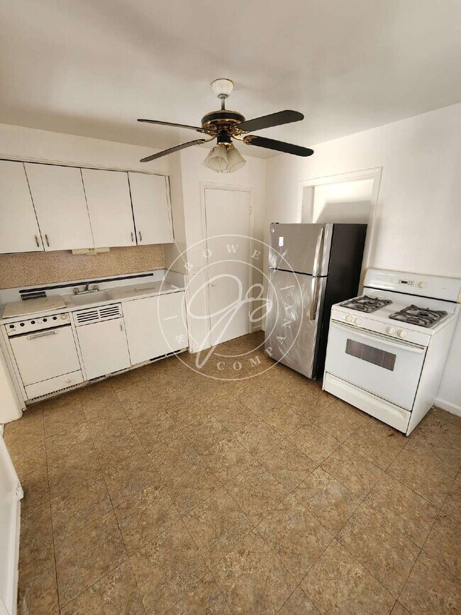Foto del edificio - 1 bed 1st floor unit in South Toledo