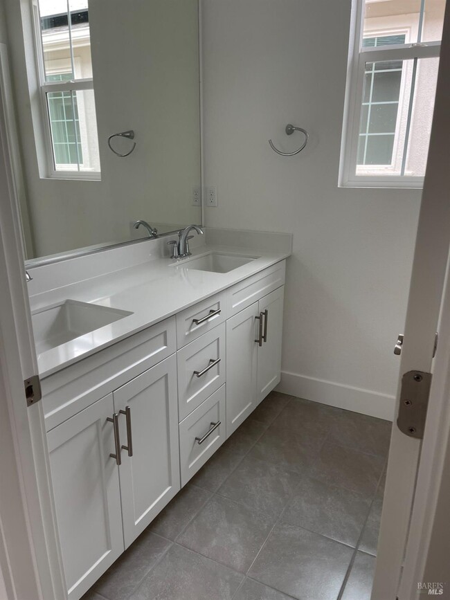Building Photo - 2708 Amora Cir