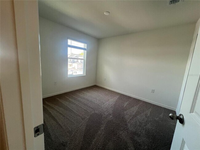 Foto del edificio - 2762 Raindrop Run St