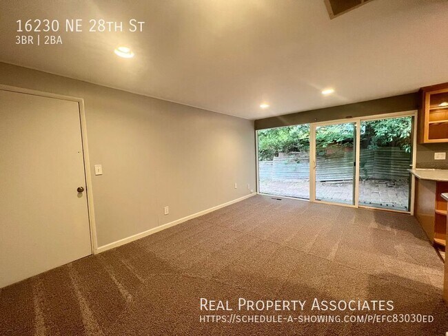 Foto del edificio - 16230 NE 28th St