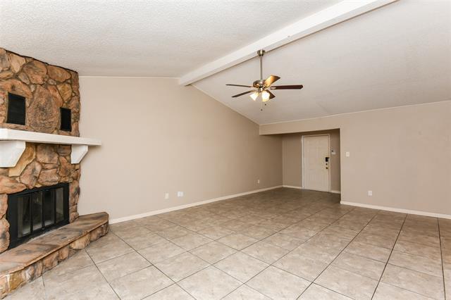 Foto del edificio - 1905 Christopher Dr