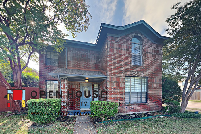 Primary Photo - 1632 Kingspoint Dr, Carrollton
