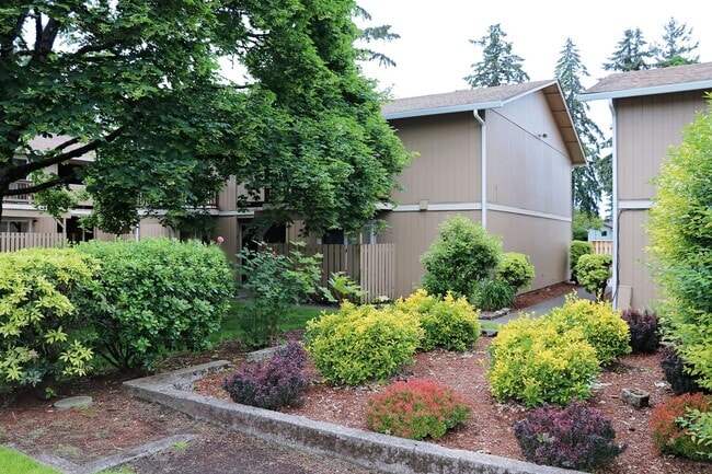 Building Photo - Images Garden View Apartments