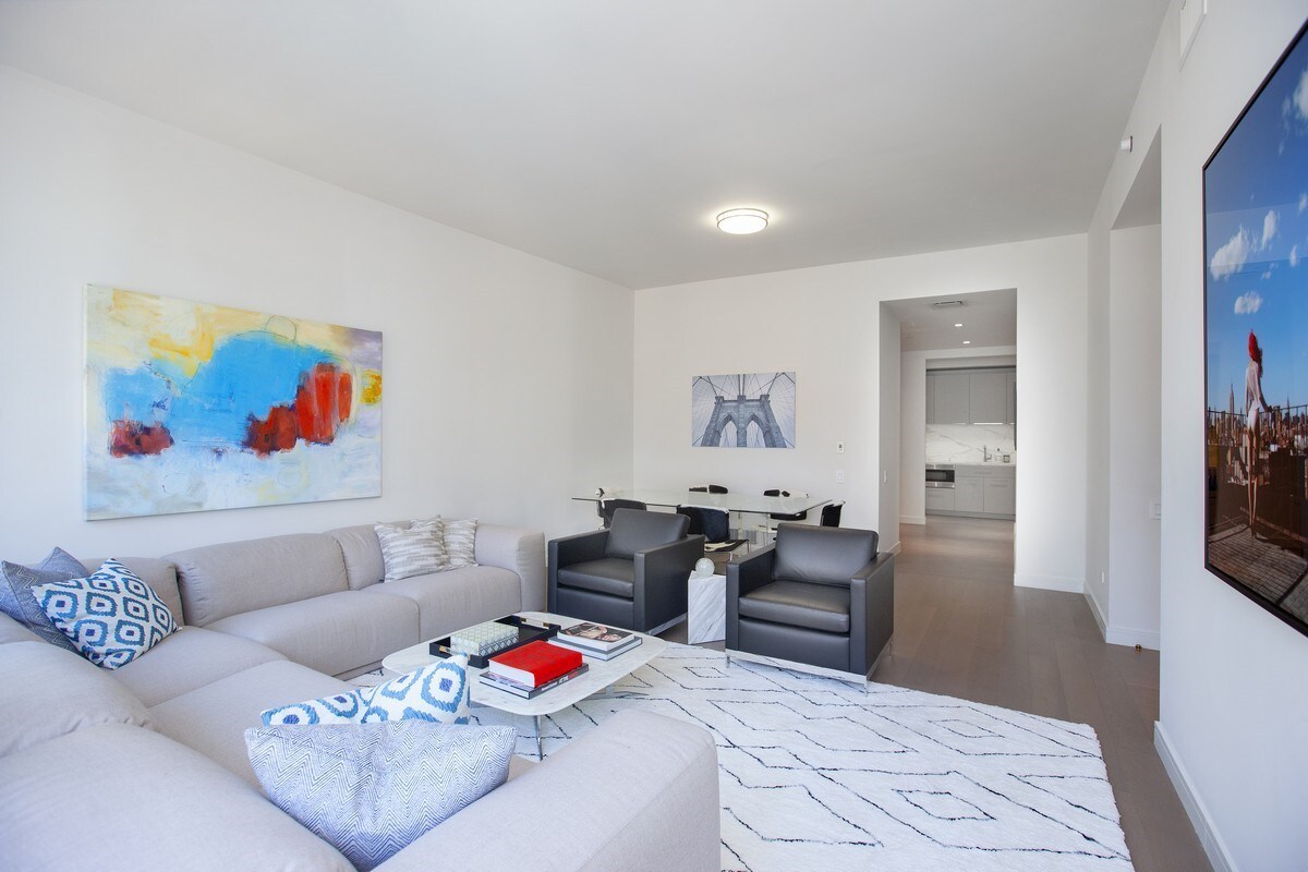 Foto principal - East 51st Street