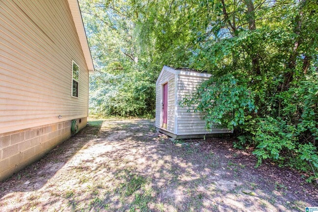 Building Photo - 2307 3rd Ave S