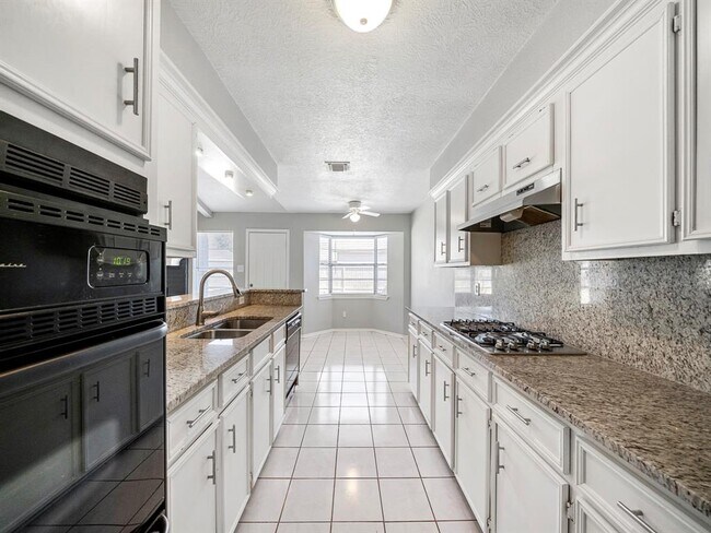 Building Photo - 13115 Ferry Hill Ln