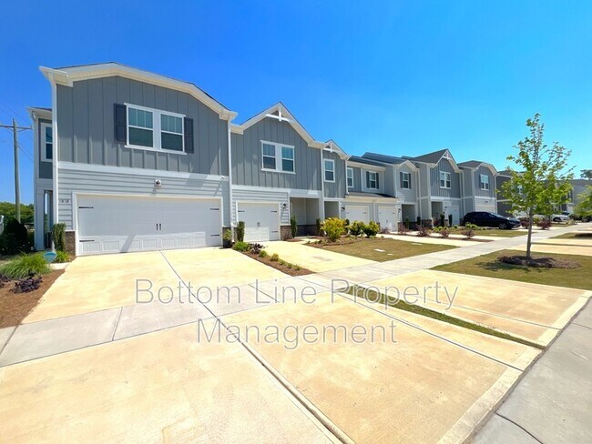 Foto del edificio - 1816 Braemar Vlg Dr