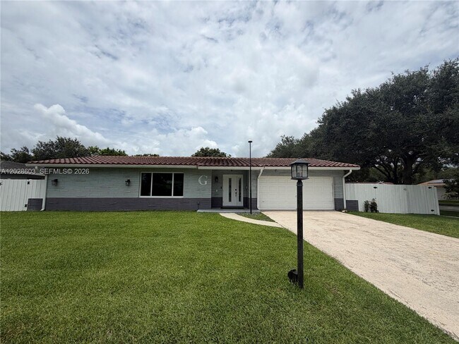 Building Photo - 491 NW 45th Terrace