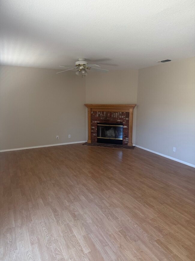 Building Photo - 9327 Musselman Dr