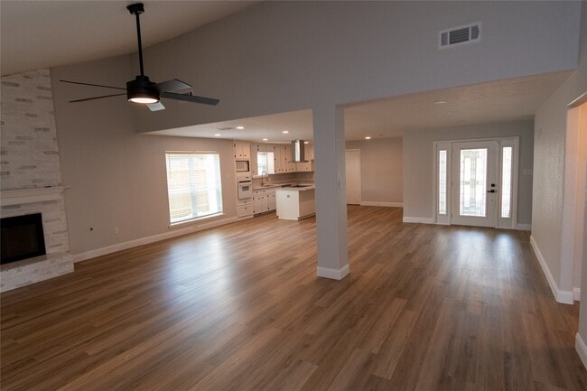 Building Photo - 13607 Meisterwood Dr