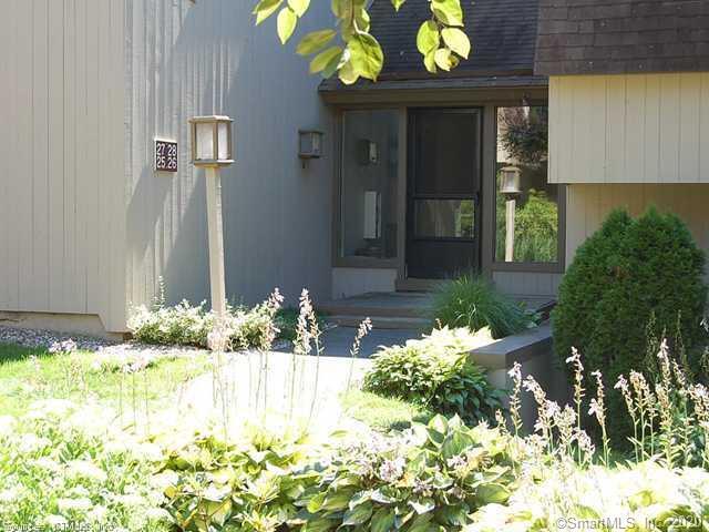 Primary Photo - 27 Mallard Dr