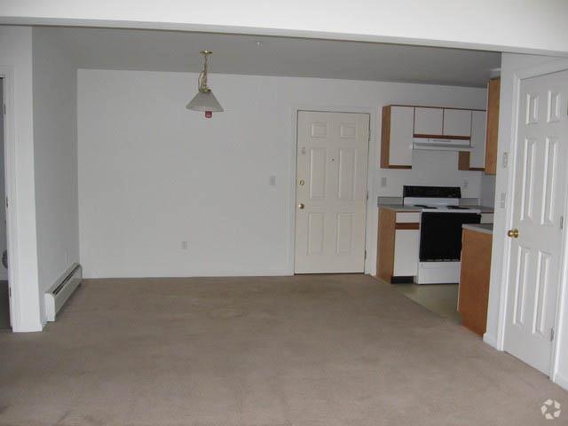 Living Room - Olde Orchard Park Apartments