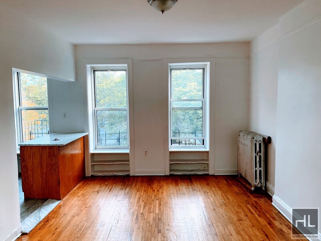 Primary Photo - Sunny 1 Bed In Bedford-Stuyvesant