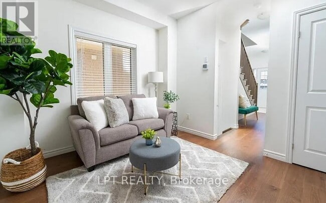 Building Photo - 4 Bilanski Farm Rd