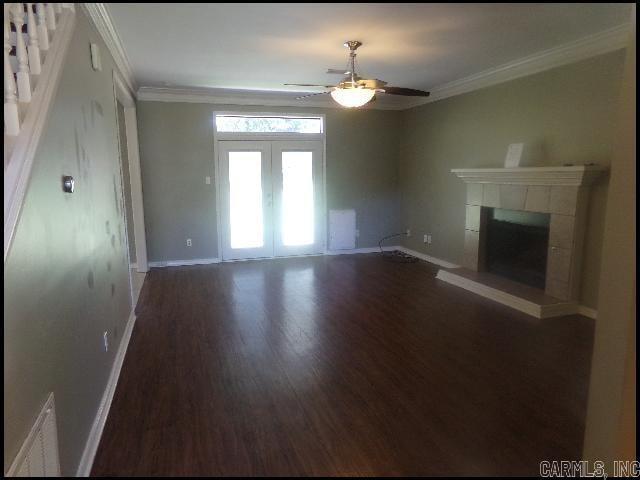 Building Photo - 8 Wagon Wheel Ct
