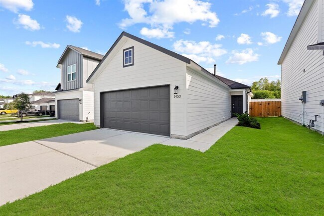 Foto del edificio - 1409 Acorn Meadow St