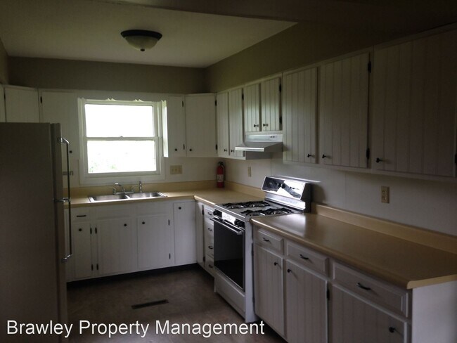 Foto del edificio - 4 br, 2 bath House - 4140 N. Deer Park Dr