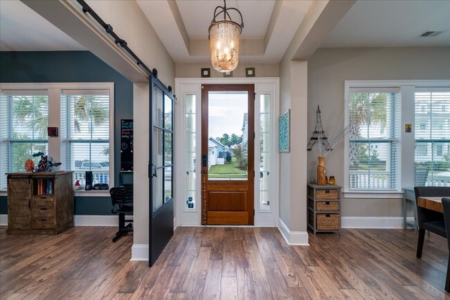 Building Photo - Carolina Park Home