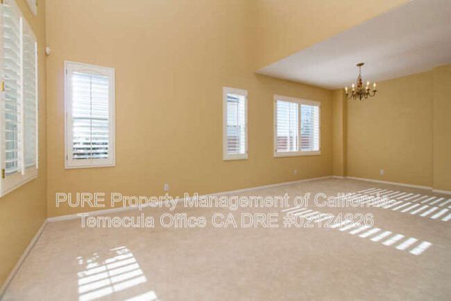 Building Photo - 41473 Temeku Dr