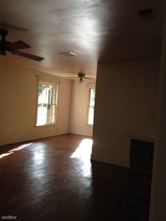 Building Photo - 2221 Old Bullard Rd