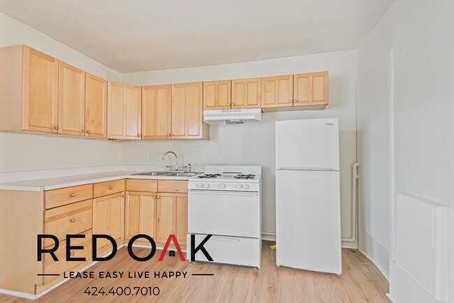 Foto del edificio - ~1 Month FREE~ Spacious One Bedroom with K...