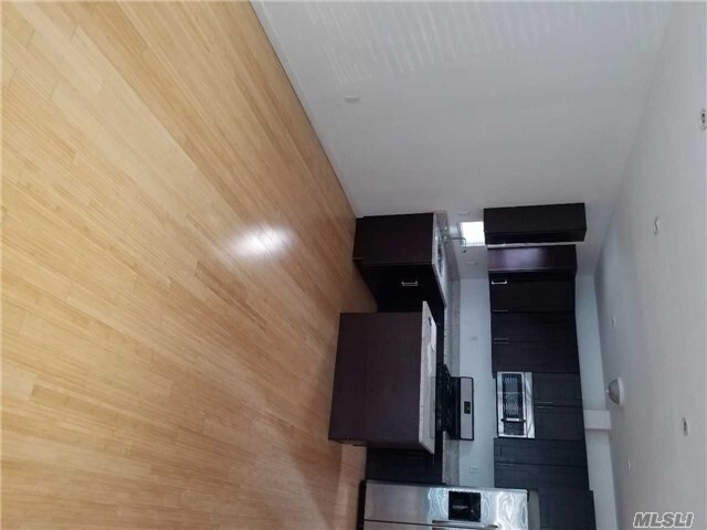 Foto del edificio - 107-30 89th St