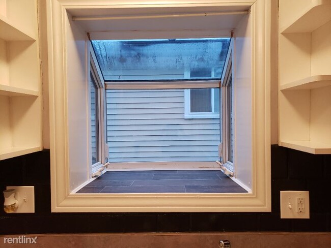 Foto del edificio - 3 br, 1 bath House - 26585 Hampden St
