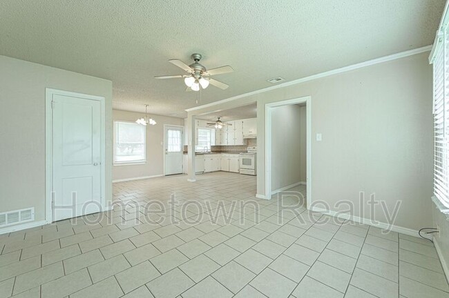 Foto del edificio - 734 NW 31st St