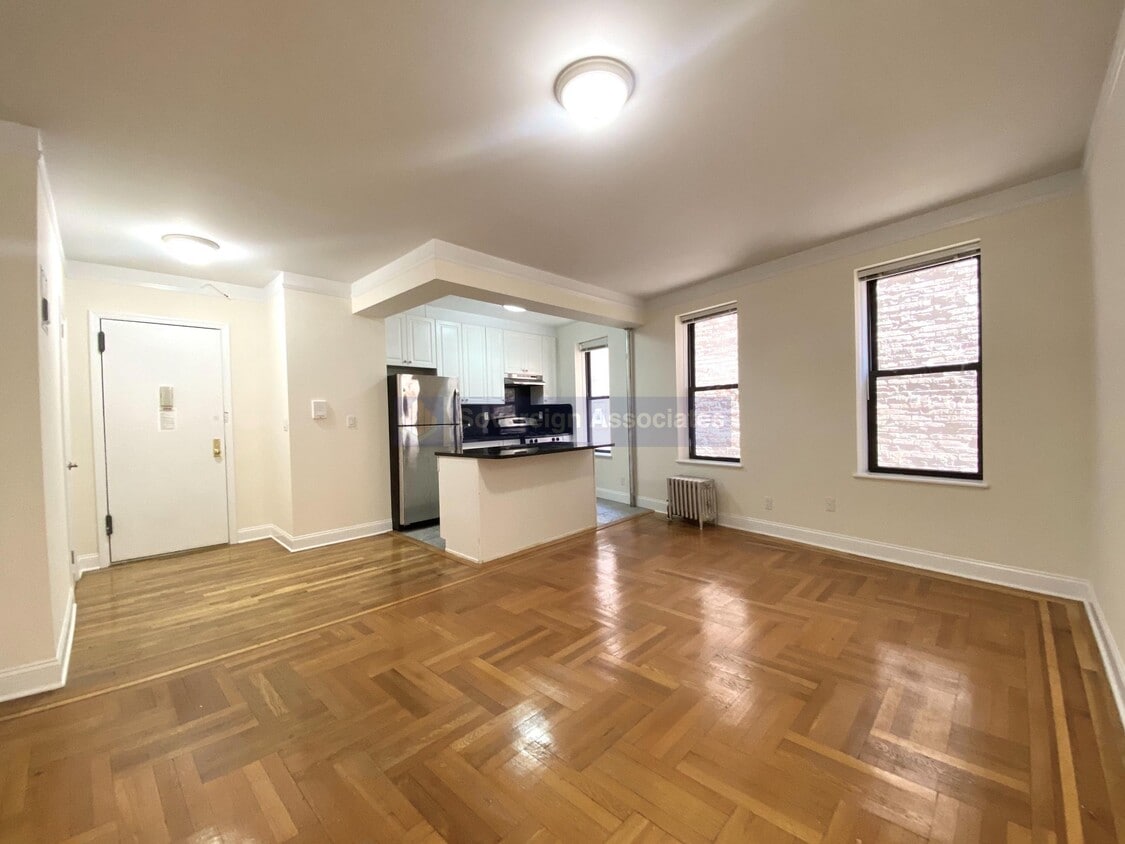 105 Pinehurst Avenue Room for Rent in New York, NY