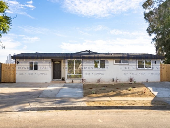 Building Photo - Stunning Remodeled Home in Acoma - 4 Beds ...