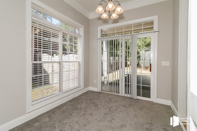 Building Photo - 5428 Magnolia Park Cir