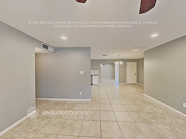 Foto del edificio - 3827 E Marilyn Rd
