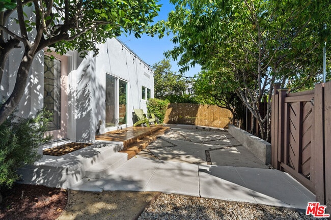Building Photo - 1001 N Rampart Blvd