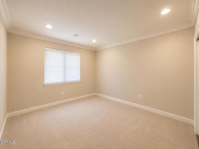 Foto del edificio - 352 S Orange Grove Blvd