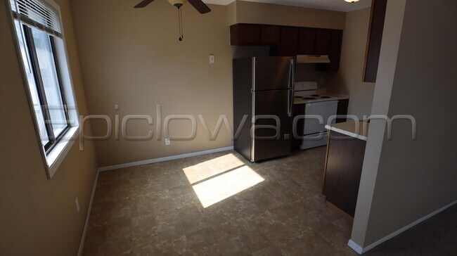 Foto del edificio - 1236 O Ave Pl NE