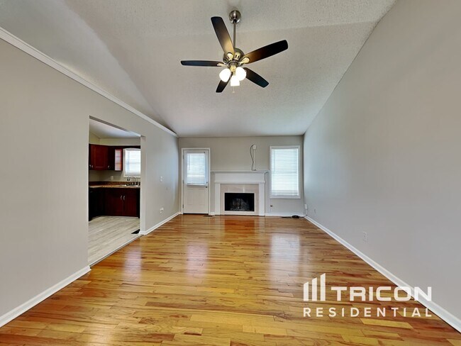 Building Photo - 109 Massey Ln