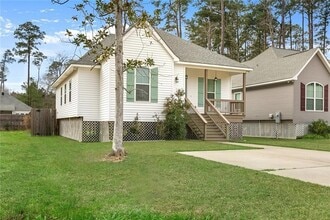 Building Photo - 60471 Coral St