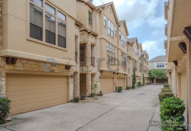 Building Photo - 5213 Eigel St