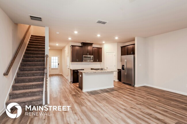 Foto del edificio - 5110 Glade Park Dr