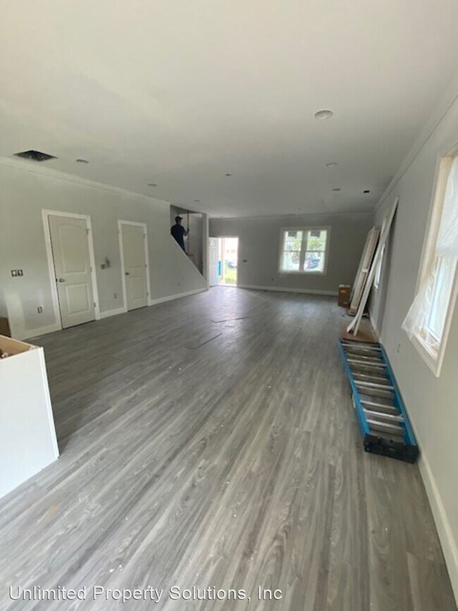 Building Photo - 3 br, 2 bath House - 1318 Orange Street