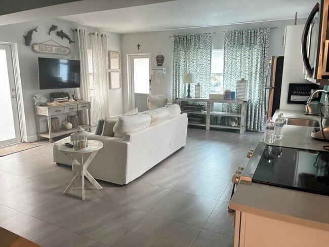 Foto del edificio - 3410 Spring St