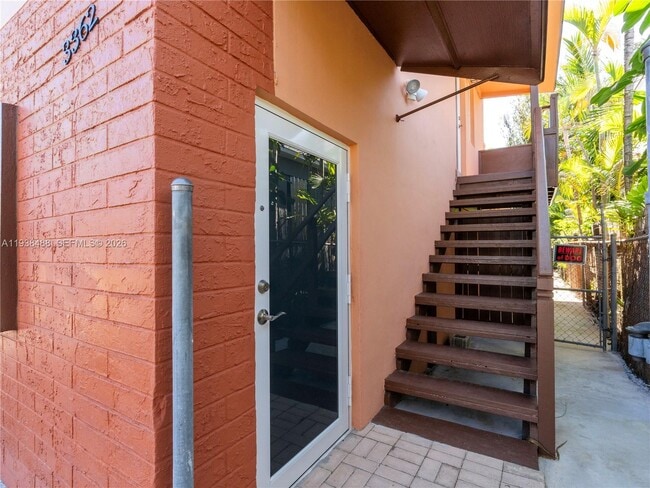 Foto del edificio - 3360 SW 6th St