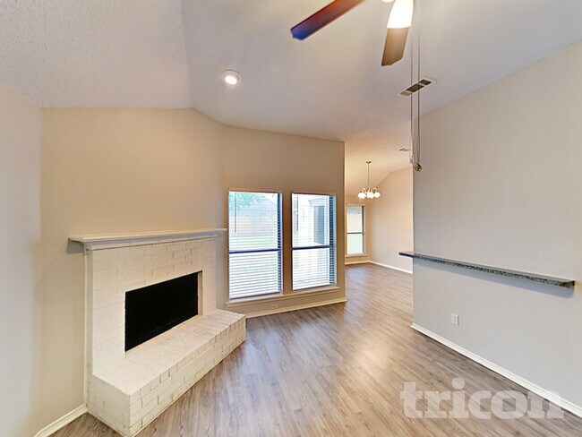 Foto del edificio - 1508 Manitoba Ln