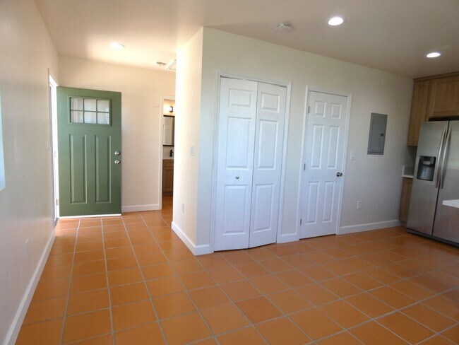 Foto del edificio - *Available NOW  in Whittier!*
